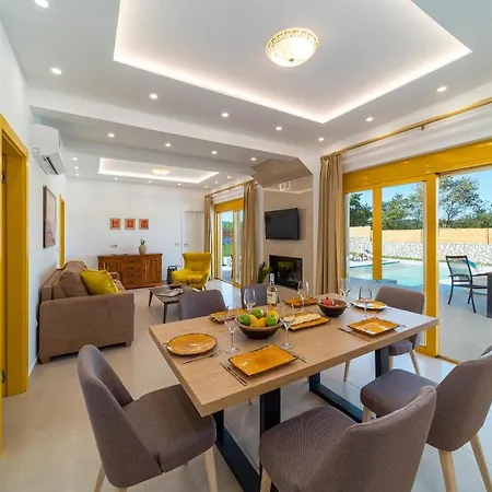 Serenity Vila Kolymbia