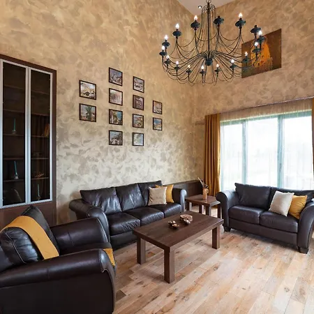 Serenity Villa
