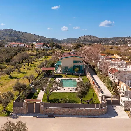 Serenity Villa